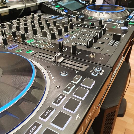 Immagine di Consolle Denon (SC 5000 prime + N 1 X1800 usato)