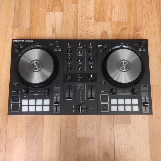 Immagine di TRAKTOR KONTROL S2 MK3 (Esposizione)
