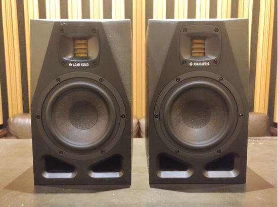 Immagine di COPPIA MONITOR A7V (Esposizione)