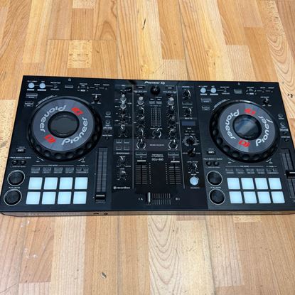 Immagine di DDj 800 (usata)