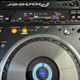 Immagine di console Dvj X1 + Mixer Svm-1000 (usata)