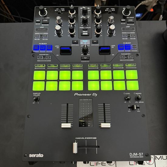 Immagine di DJM-S7 (esposizione)