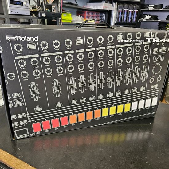 Immagine di TR-8 (usata)